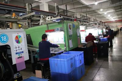 贛州經開區出臺'防疫暖企'八條政策，助力汽車配件研發企業復工復產